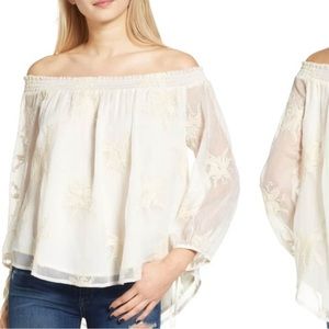 ASTR the label off the shoulder embroidered top Sz S